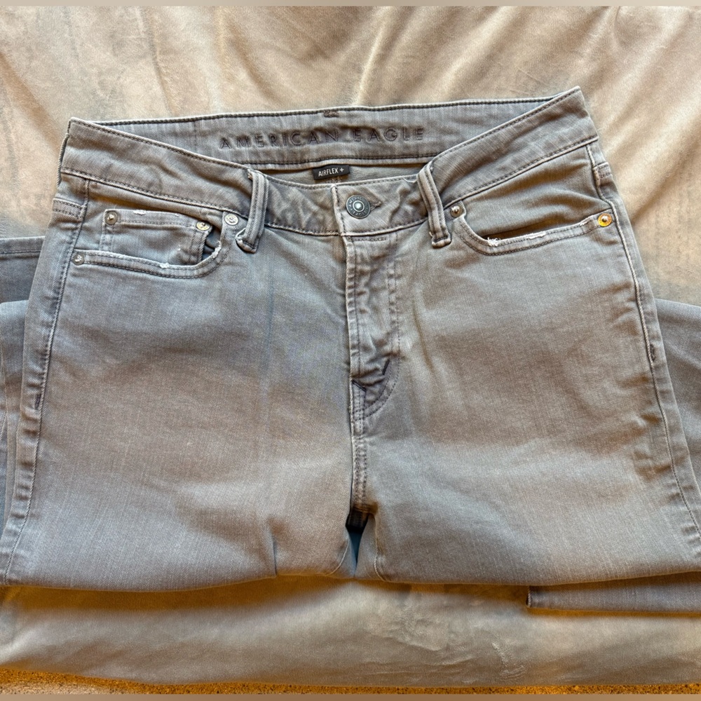 American Eagle Outfitters Men's Gray Straight Leg Jeans